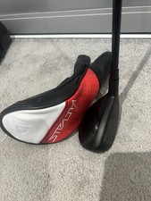 Taylormade Stealth 2-3 Hybrid X  Stiff Shaft, Right-Handed