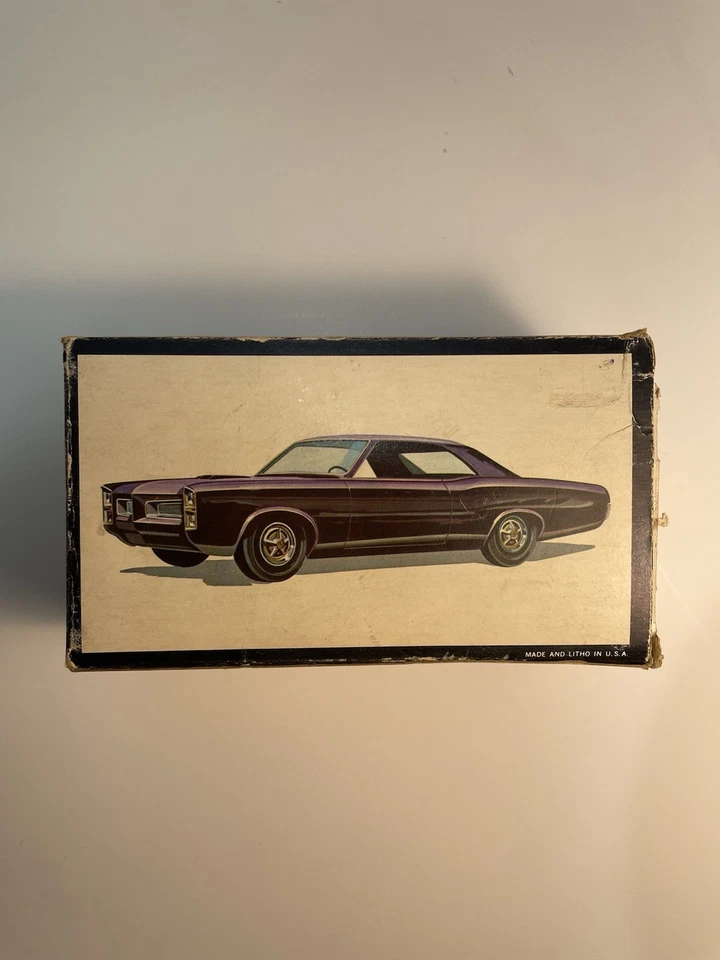 Vintage Mid Century 1967 Pontiac GTO 1/43 AMT Model Kit As-Is - Image 3 of 4