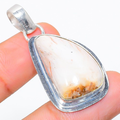 Acquista Pendente Cigno Fatto a Mano con Pietra Preziosa Smeraldo