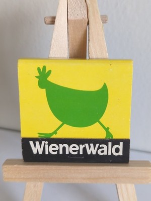 MATCHBOOK WIENERWALD WALLDORFKELLER HOTEL WALDORF UNSTRUCK New York Yellow RARE