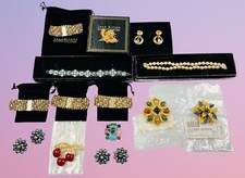 Joan Rivers Costume Jewelry 34 Piece Collection Lot Brooches Earrings Necklaces