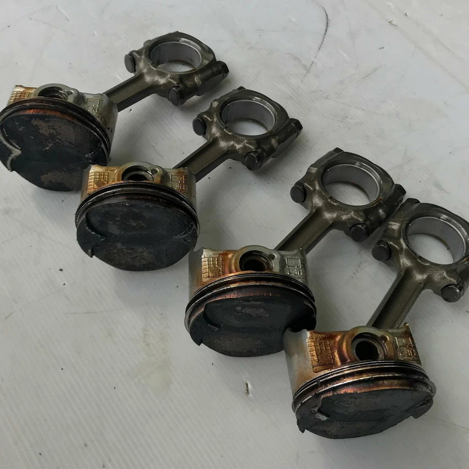 Piston set 4 engine pistons rods good condition KAWASAKI Z750 ZR7 ZR 750 2007 - image 2 of 4
