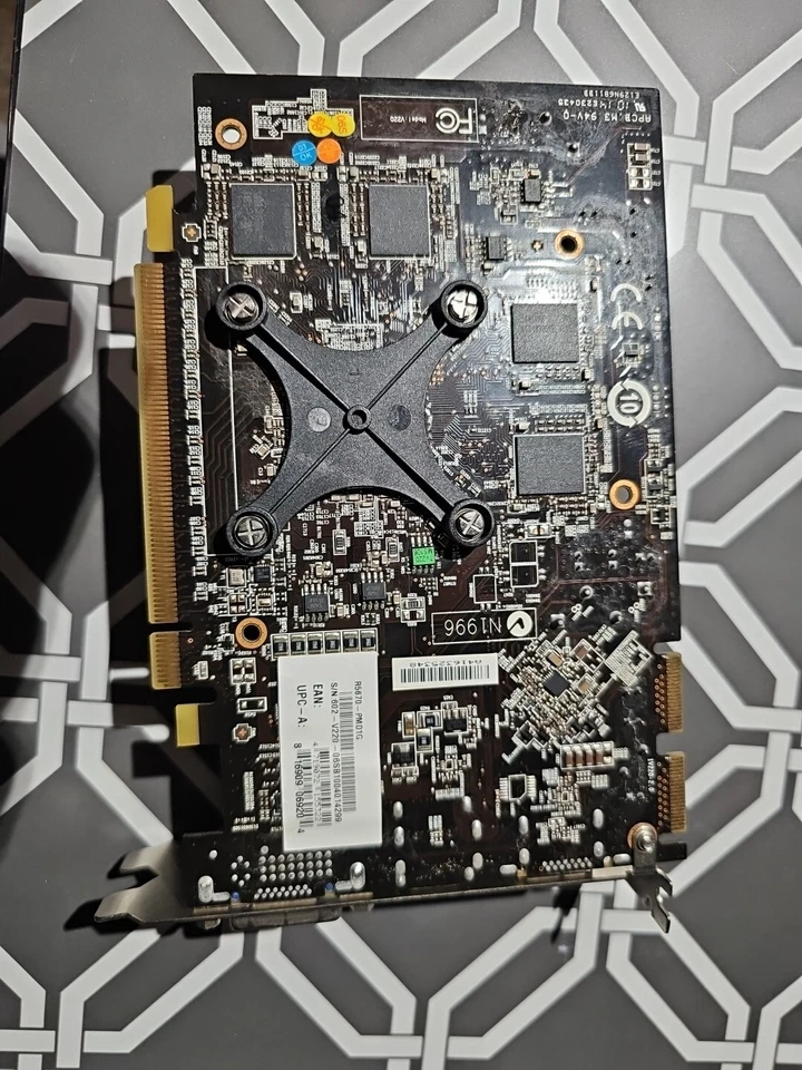 MSI R5670-PMD1G PCI-E ATI Radeon HDMI DVI DisplayPort 800Mhz 1G DDR5 Ram - Image 3 of 4