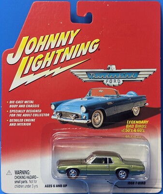 Johnny Lightning Thunderbirds R1 - 1968 T-Bird   Green - 2002