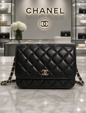 Black Quilted Makeup Bag with Chain Strap GWP/VIP Gift Cosmetic Pouch New