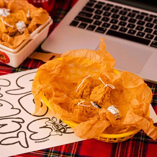 Handmade Fried Chicken Scented Candle - Picture 6 of 16