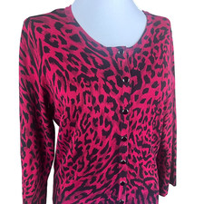 WHBM Women's 3/4 Sleeve Cardigan Sweater Size M Red Black, Animal Print
