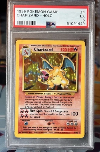 Charizard 004/102 Pokemon Base Set Holo Graded PSA 5