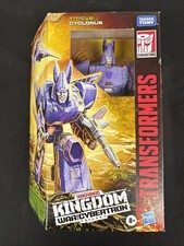 Transformers  War for Cybertron Kingdom   CYCLONUS FIGURE   Voyager Class