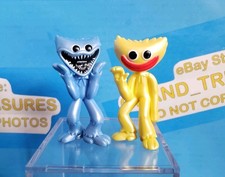 LOT OF 2 POPPY PLAYTIME 2.5" HUGGY WUGGY MINI FIGURES Smiling Scary EnchantedMob