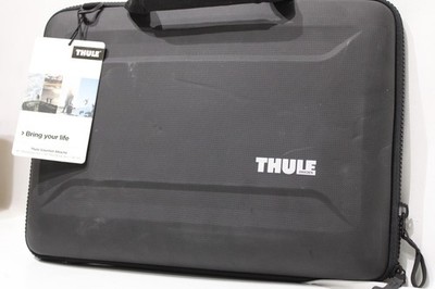 Thule Gauntlet Sleeve for 16''-15'' MacBook Pro Laptop 3204523 Black