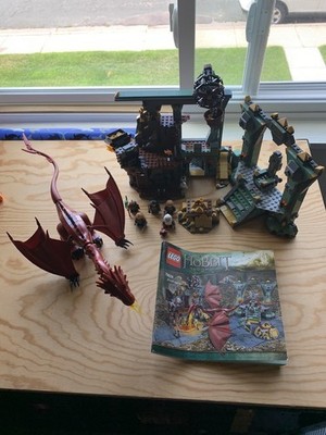 LEGO The Hobbit: The Lonely Mountain (79018) Smaug 100% Complete w/ Instructions