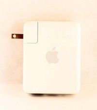 ORIGINALE Apple Airport Express A1264 54 Mb/s 10/100 router wireless N (MB321LL/A)