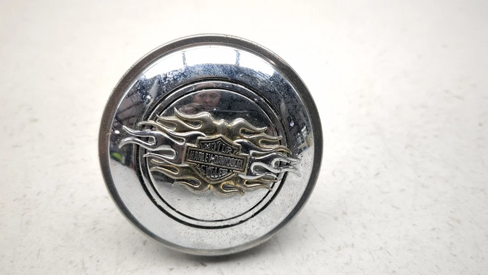 86-97 Harley Davidson XL883 Sportster Petrol Gas Fuel Tank Cap Lid Chrome - Image 2 of 4