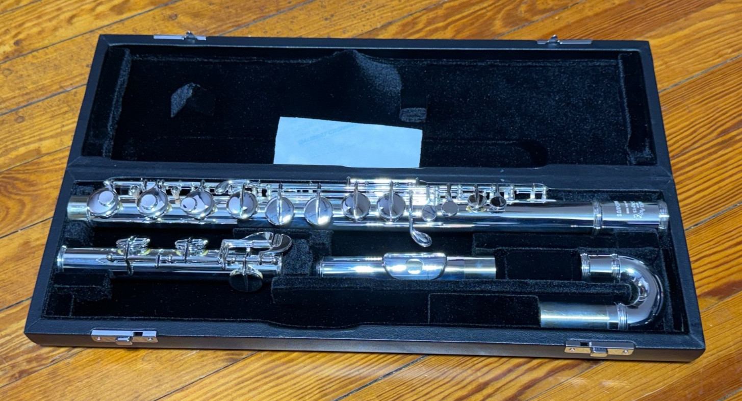 Haynes Alto Flute Model AF570C SILVER PLATED  Curved Headjoint ***PERFECT***