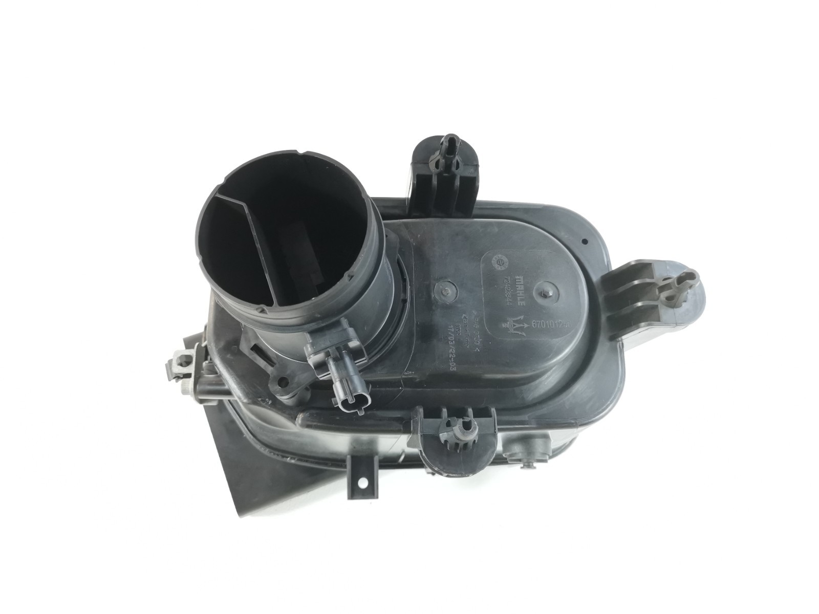 Maserati Ghibli 2017 RWD M156B 3.0 L Right Side Air Intake Filter Box MAF Sensor