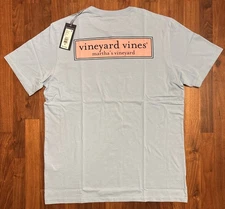 Vineyard Vines Classic Logo Box S/S Jake Blue Pocket T-Shirt, Mens M, NWT, $45