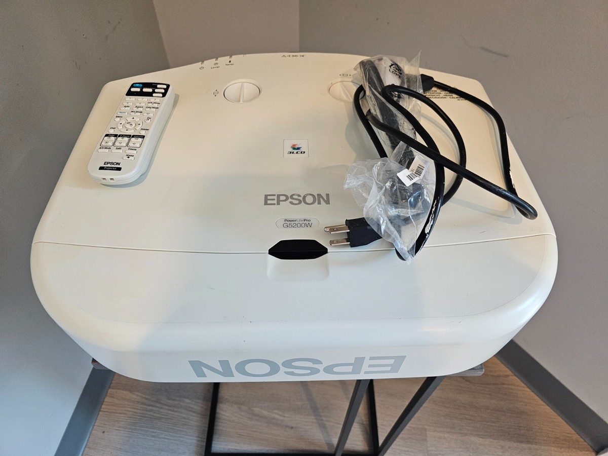 Epson Powerlite Pro G5200W H298A LCD Projector 612 Hours used | eBay