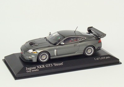 Jaguar XKR GT3 Street 2008 grau grey grigio gris met. Minichamps 400081390 1:43