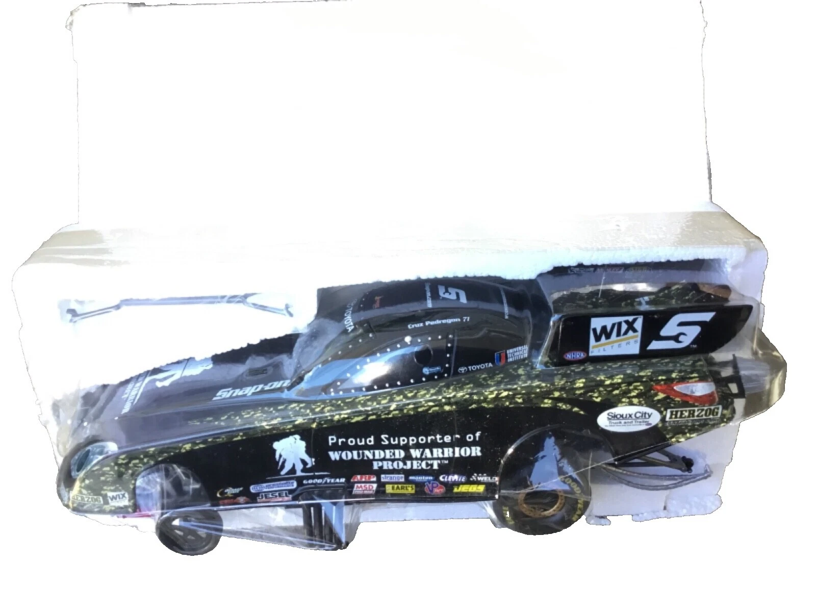 Toyota Diecast Sport & Touring Cars 1:24 2011 Vehicle Year