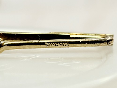 Swank Golf Tie Clip Gold Tone Original Small 2" Golf Club Vintage Casual Wear - Picture 3 of 9