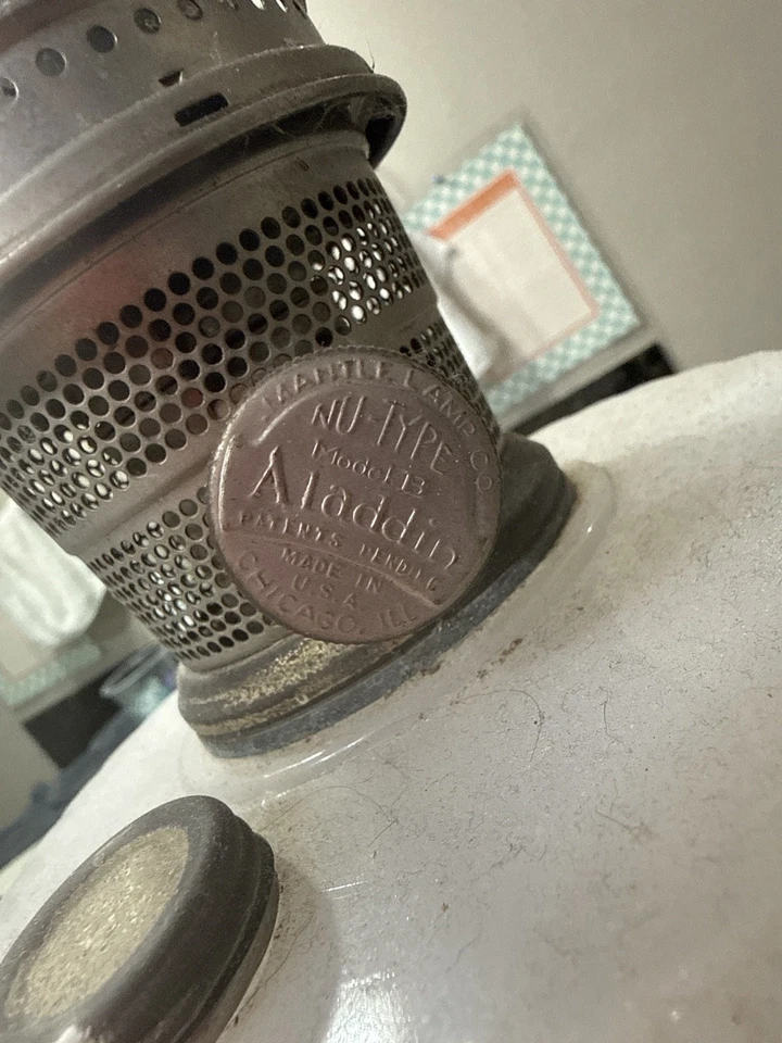 This is a Model B96  Aladdin White Moonstone, Silver base, Queen. - Image 3 of 4