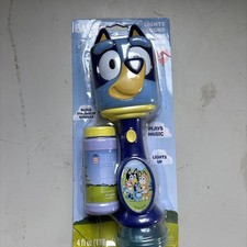 Little Kids Inc. Bluey Light Sound Bubble Wand