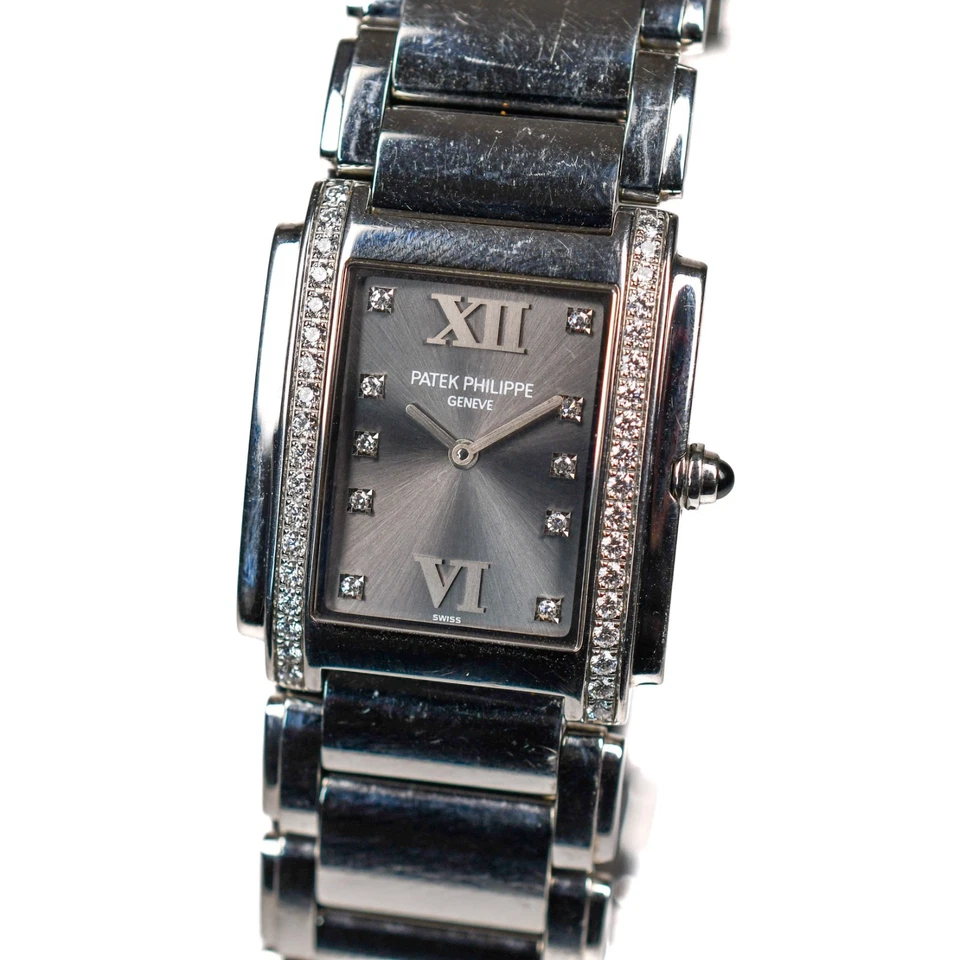 Patek Twenty4 24 Gris Pizarra Diamante 26mm Ref 4910/10a Cuarzo Acero Inoxidable Foto 2 de 4