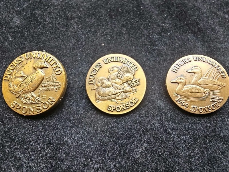 VTG 3 (Three) Ducks Unlimited Bronze Sponsor Lapel Pins 1988 - 1989 - 1999