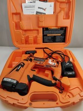 Paslode IM250S 16-Gauge Straight Cordless Finish Nailer, Battery, Charger, Case