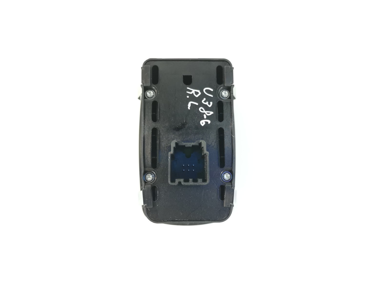 Maserati Ghibli 3.0L RWD 2017 Rear Left Door Window Switch 670025405 OEM