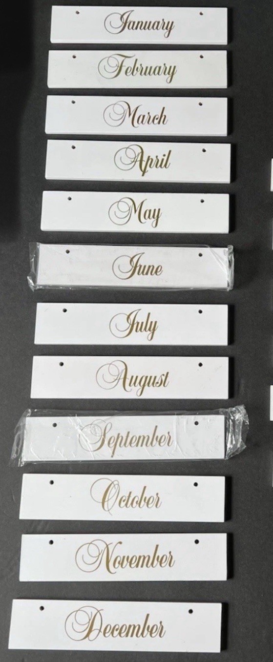 1995-12pc Adorable Ashton Drake Babies Wood Display Perpetual Calendar