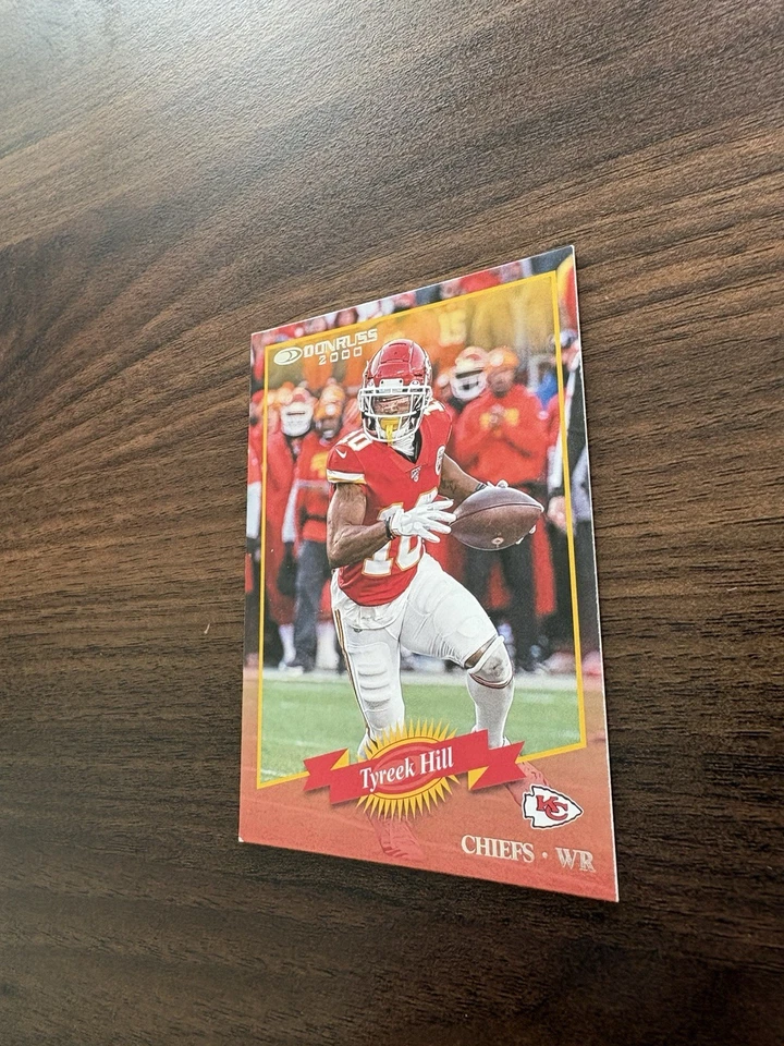 2020 Panini Donruss Tyreek Hill RETRO 2000 INSERT Kansas City Chiefs #R2K-TH 🔥 - Image 4 of 4