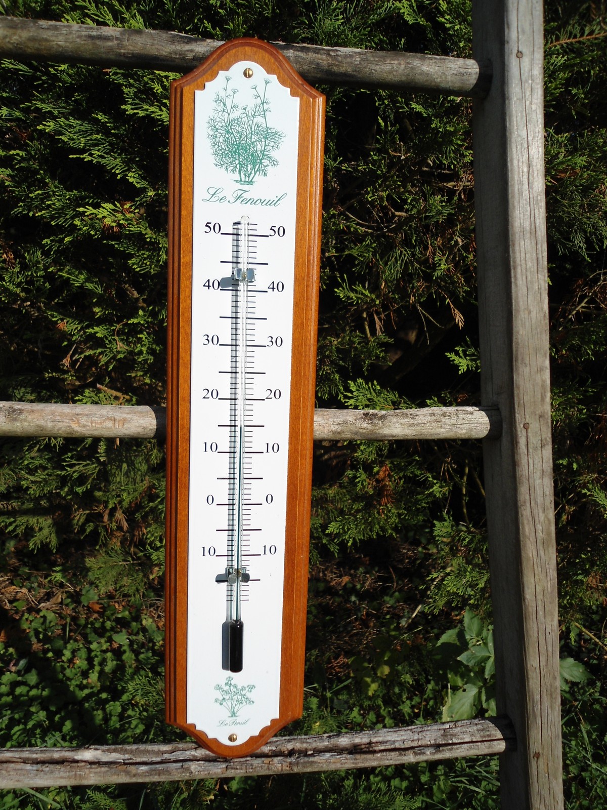 Thermomètre émaillé fenouil 50 cm, support bois massif véritable qualité France