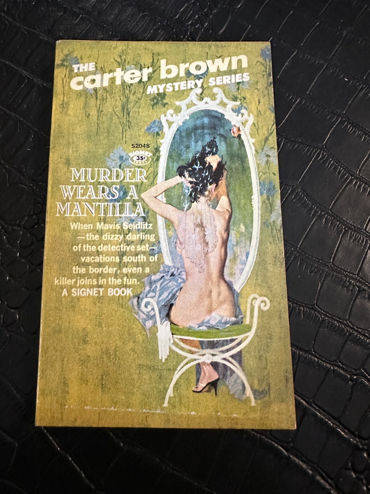 Murder Wears a Mantilla Carter Brown Vintage Mystery GGA Pulp Paperback 1962 1st