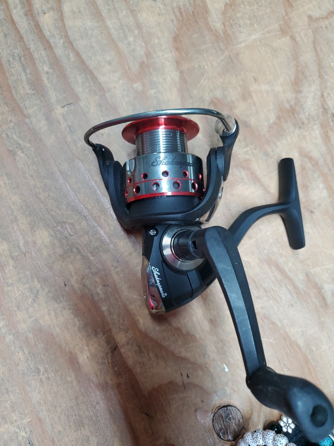 Shakespeare GX235 Spinning Reel (5.21 ) 4 Bearing System VERY