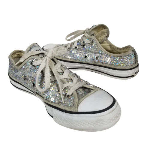 Zapatos Converse Chuck Taylor All Star bajos con cordones para mujer 6 lentejuelas plateadas metálicas Foto 3 de 4