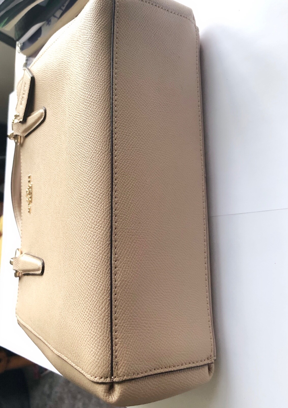 Coach(New York) handbag 100 Authentic Gem