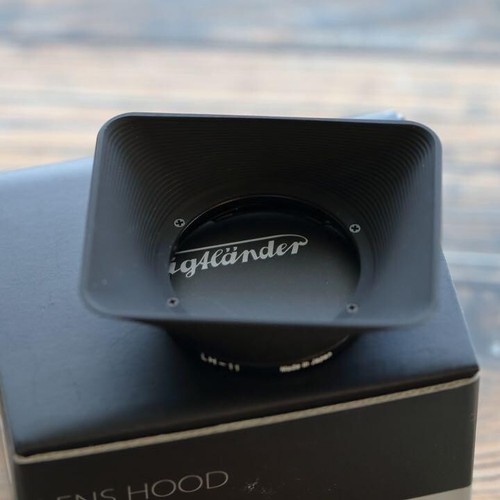 VOIGTLANDER LH-11 Lens Hood for COLOR-SKOPAR Vintage Line 21mm f/3.5 Asph Black - Picture 4 of 14