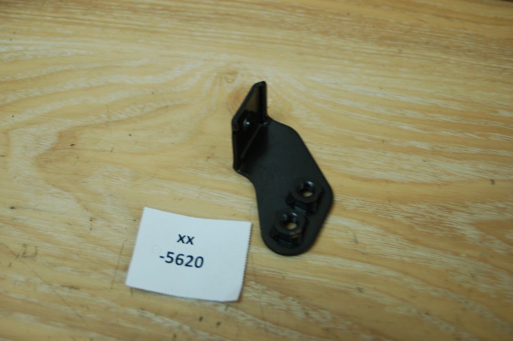 Kawasaki 11045-1605 BRACKET,SEAT LOCK Genuine NEU NOS xx5620 | eBay