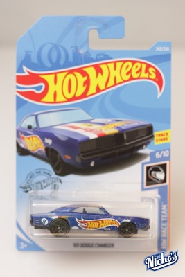 hot wheels 69 dodge charger