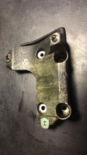 BMW 3 E90 2009 KLIMAKOMPRESSOR HALTERUNG 7505980