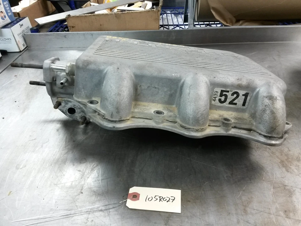 Colector de admisión superior de Chrysler New Yorker 3.0 1988 Foto 4 de 4