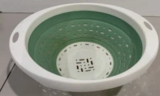 Qimh Collapsible Colander and Strainer, 5 Quart(1.25 Gal) BPA Free, Green