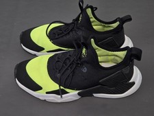 Nike Air Huarache Drift Sneakers Size 5.5Y Youth US Black/Volt 943344-700 Shoes