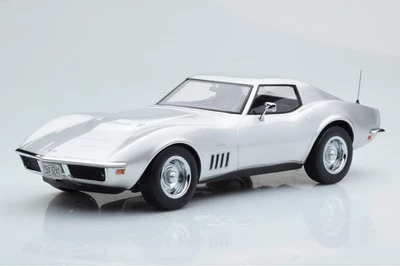 Chevrolet Corvette C3 Argenté 1:18 Norev | 189032 - Photo 1/4