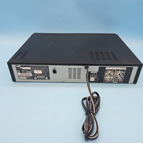 Samsung DVD-VR375 DVD/VCR Combo Recorder HDMI Output - NO Remote - Picture 5 of 9