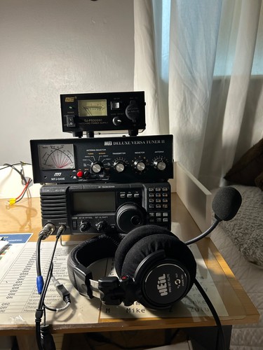 Icom IC-718 Radio Ham radio