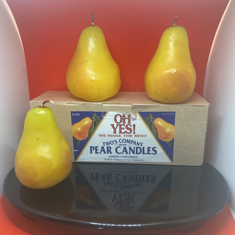 Vintage from Two's Company Oh Yes Pear Candles Set of 3 Yellow Fruit Decor 1201