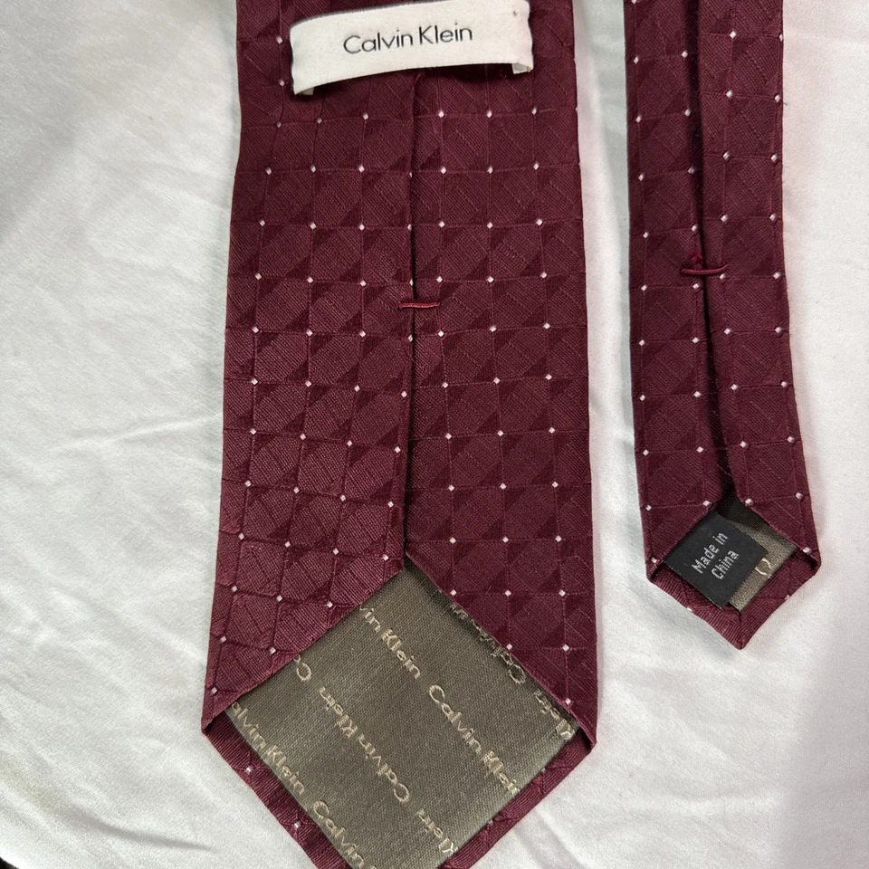 Corbata para hombre Calvin Klein mezcla de seda texturizada Foto 3 de 4